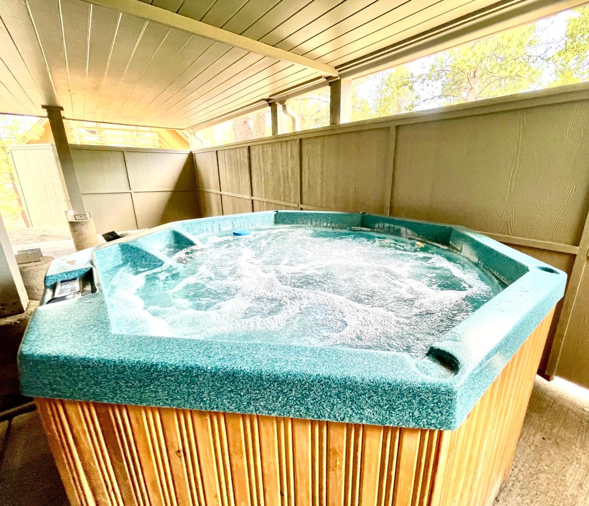 Great Kitchen, Ac, Sharc Access, Hot Tub, Bring Pet! Villa Sunriver Exterior photo